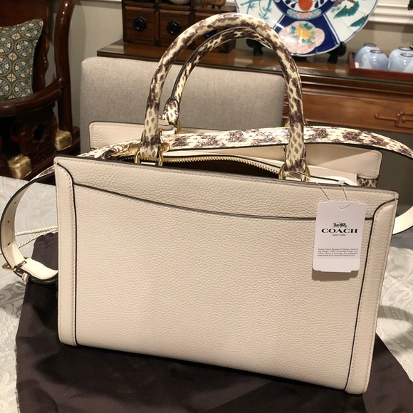 Coach Purse - Picture 3 of 15